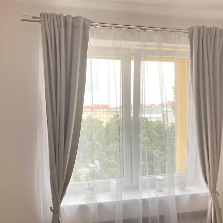 Byt Ve Vršovicích K Pronajmutí - Cozy Vršovice